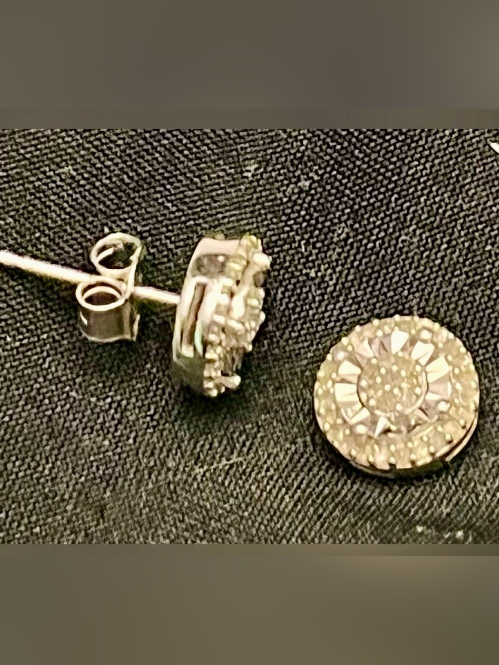 Kiran Jewels .1ct Diamond 925 Sterling Silver Miracle Set 9mm Round Stud Earring